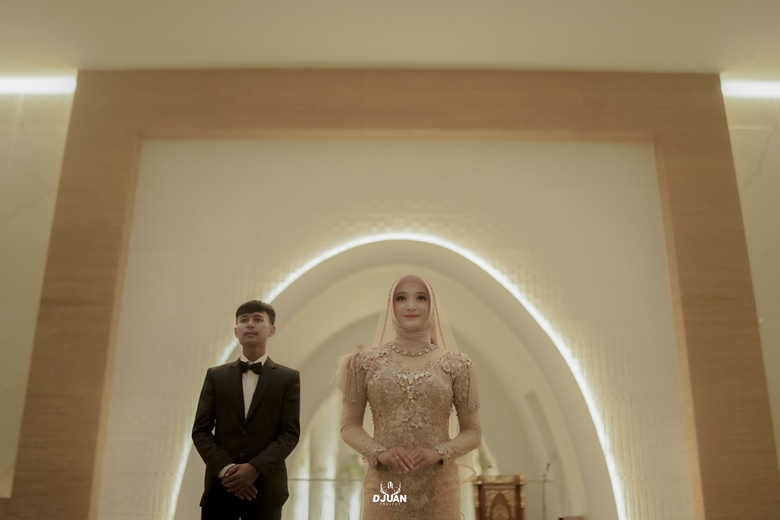 couple gallery