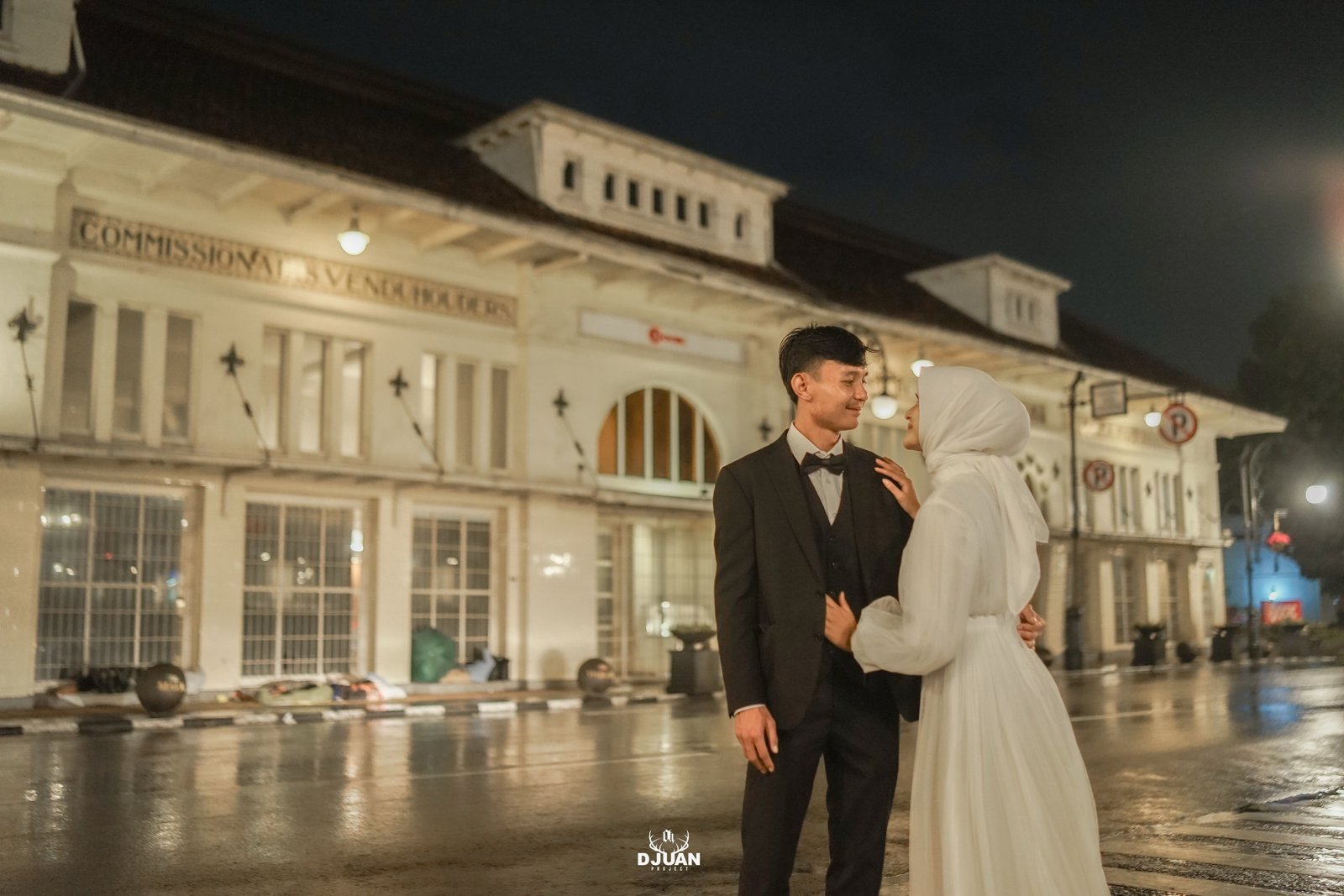 couple gallery